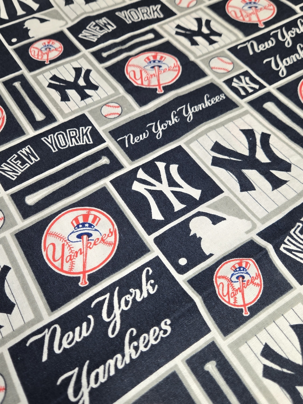 New York Yankees Fabric 17x56 MLB Cotton Patchwork Print Fabric Traditions